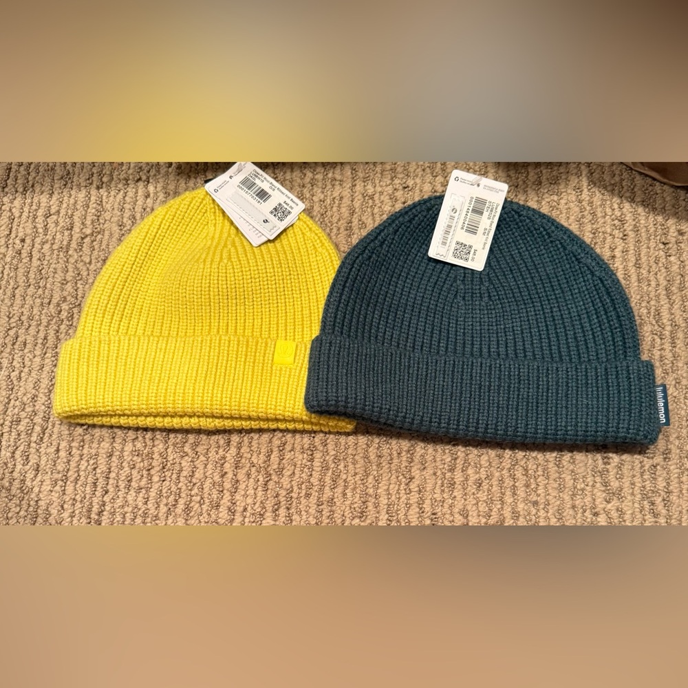 lululemon athletica Yellow (One Size) and Green (S/M) Knit Ribbed Beanie Set New